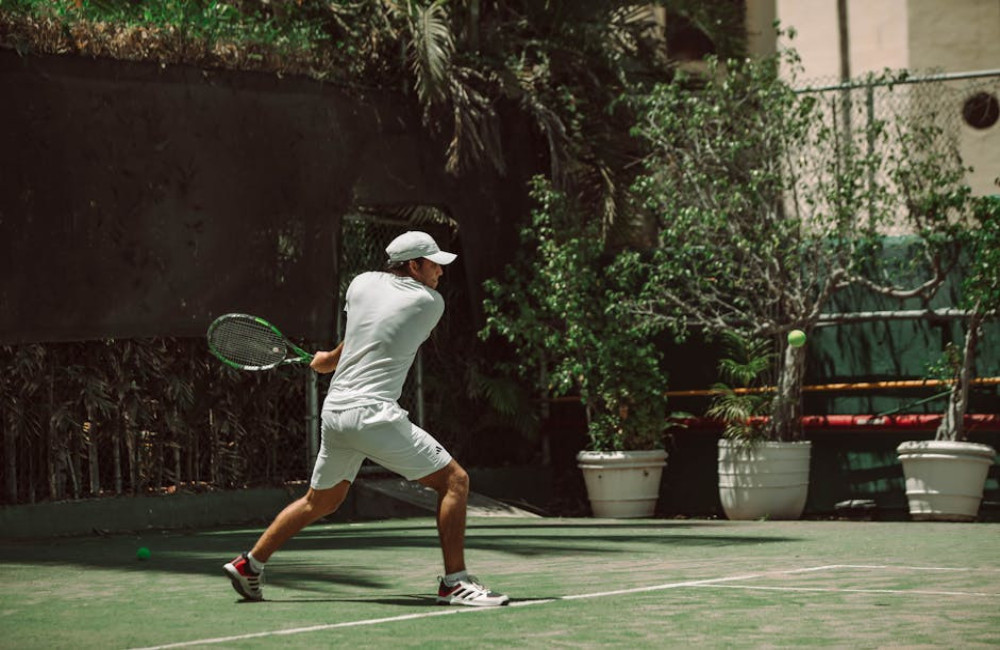 Hoe lang duurt een tenniswedstrijd: best of 3 of 5 sets?