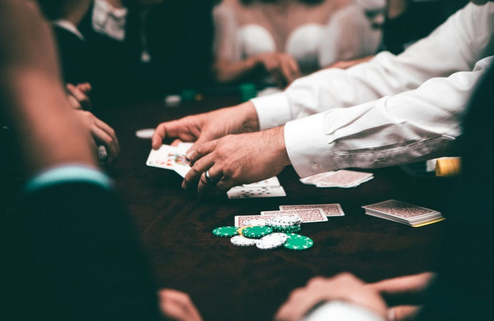 Wat betekent all-in gaan bij poker? Uitleg en strategie